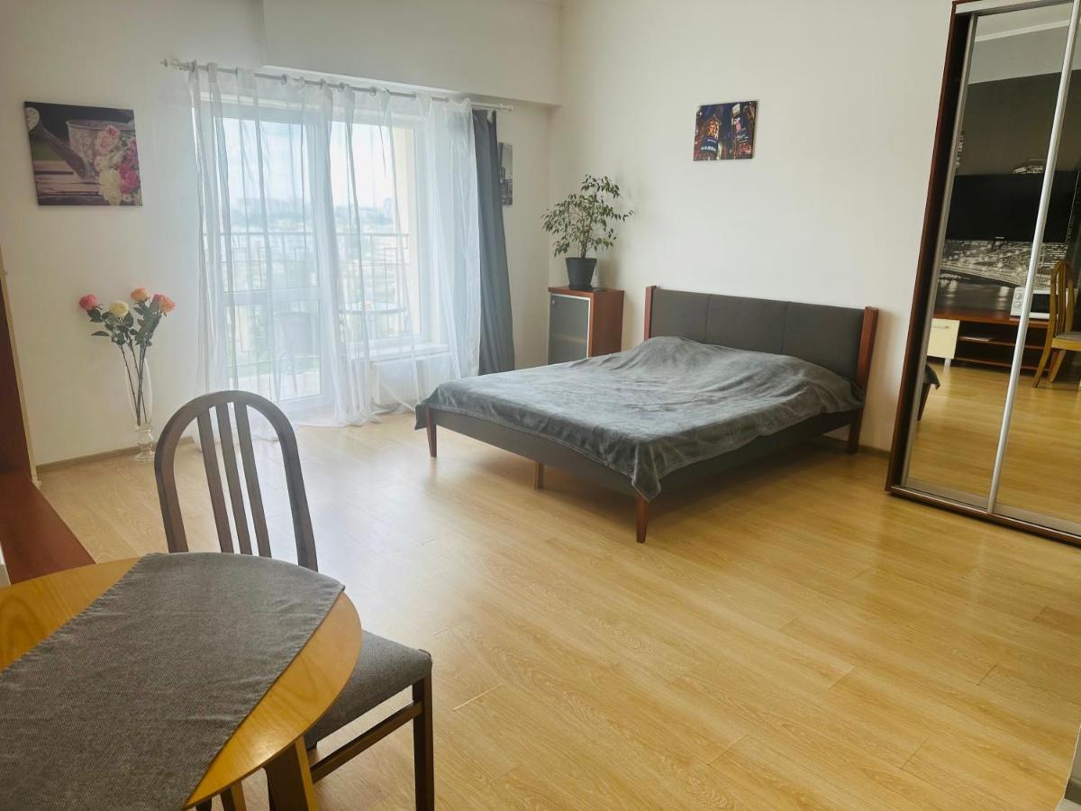 Apartments On Marshala Govorova Οδησσός Εξωτερικό φωτογραφία